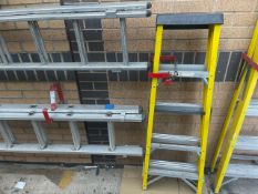 Fiberglass Builders Ladders 1.39m