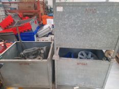 Steel Corner Post Containers With Various Car Parts x3