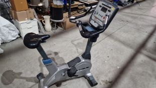 True Fitness 900 Upright Bike