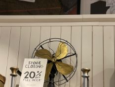 Display Retro Desk Fan