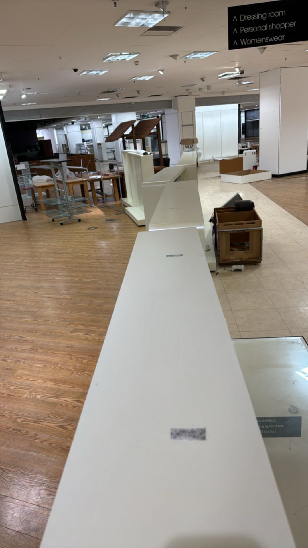Dual Sided Display Gondolas x6 - Image 4 of 4