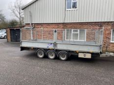IFOR WILLIAMS Model LM166G3 - Tri Axle Trailer