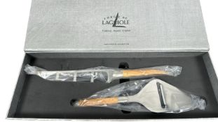 Forge de Laguiole Barthelemy Olive Wood Cheese Set