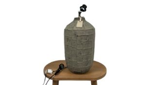 Amara Design Shell Table Lamp