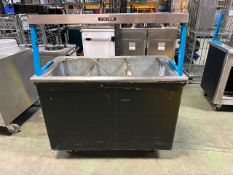 Victor Mobile Heated Serving Unit
