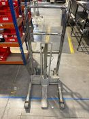 Manual Trolley Pump Truck