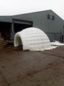BACONINFLATE 6m E Haus