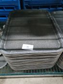 Approx 50 x Trays