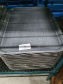 Approx 50 x Trays