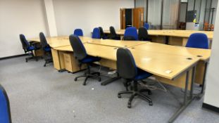 Wooden Effect Office Desks x8 With Office Chairs x8