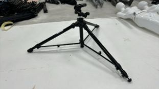 Calumet Camera Tripod