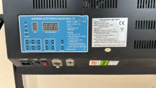 UEI Fluorescent Light Bank