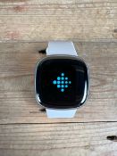 Fitbit sense 2 -lunar white