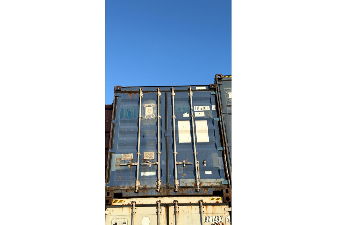 Shipping Container - 24 (1054810)