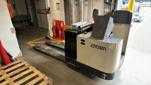 CROWN - PR4500 (PPT) Marathon Classic) Electric Pallet Truck.