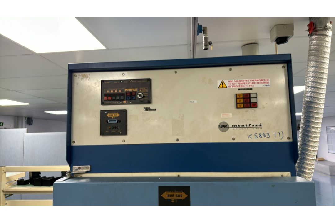 Montford Mini-Lab Bench Top Environmental Test Chamber - Image 2 of 7