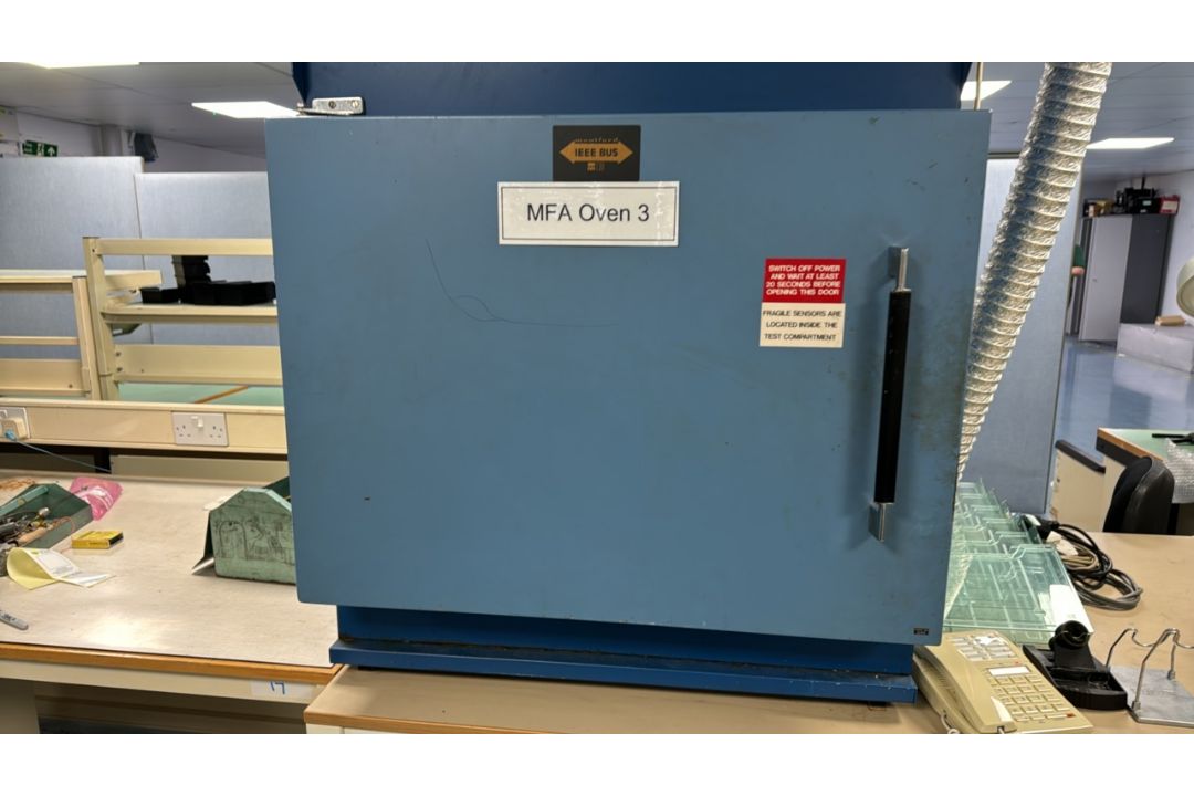 Montford Mini-Lab Bench Top Environmental Test Chamber - Image 3 of 7