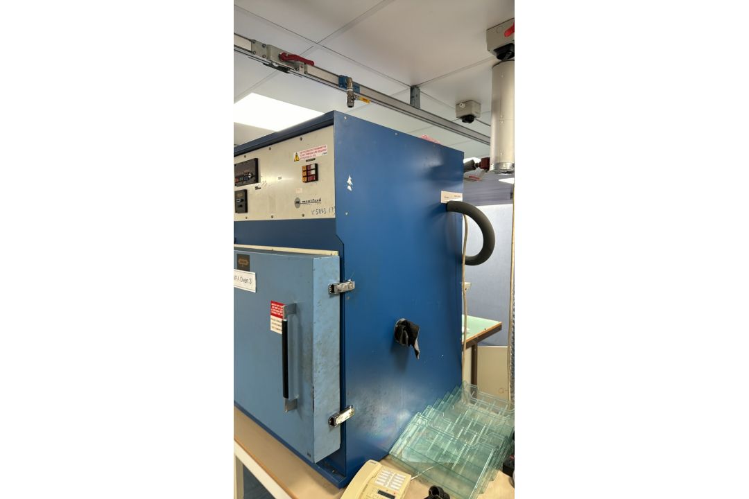 Montford Mini-Lab Bench Top Environmental Test Chamber - Image 4 of 7