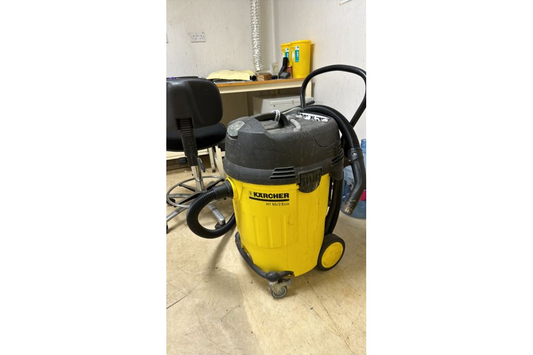 Karcher Industrial Vacuum - Image 3 of 4