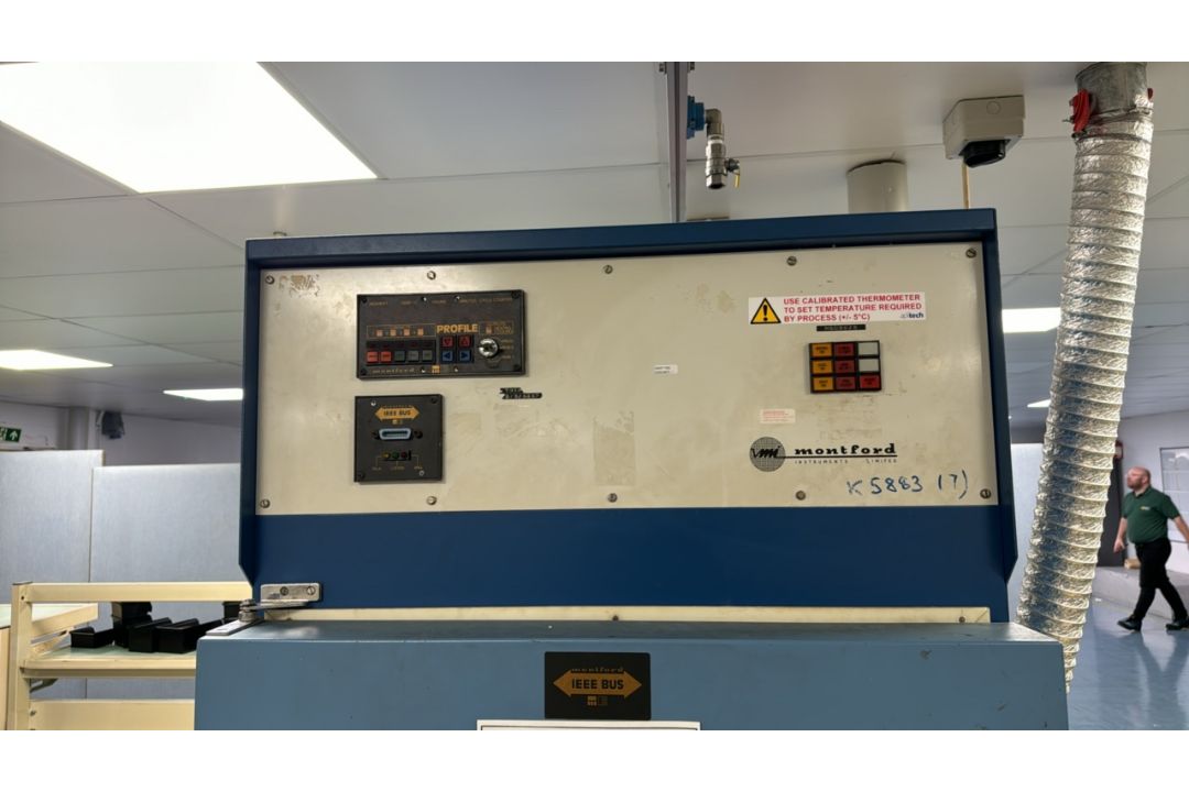 Montford Mini-Lab Bench Top Environmental Test Chamber - Image 1 of 7