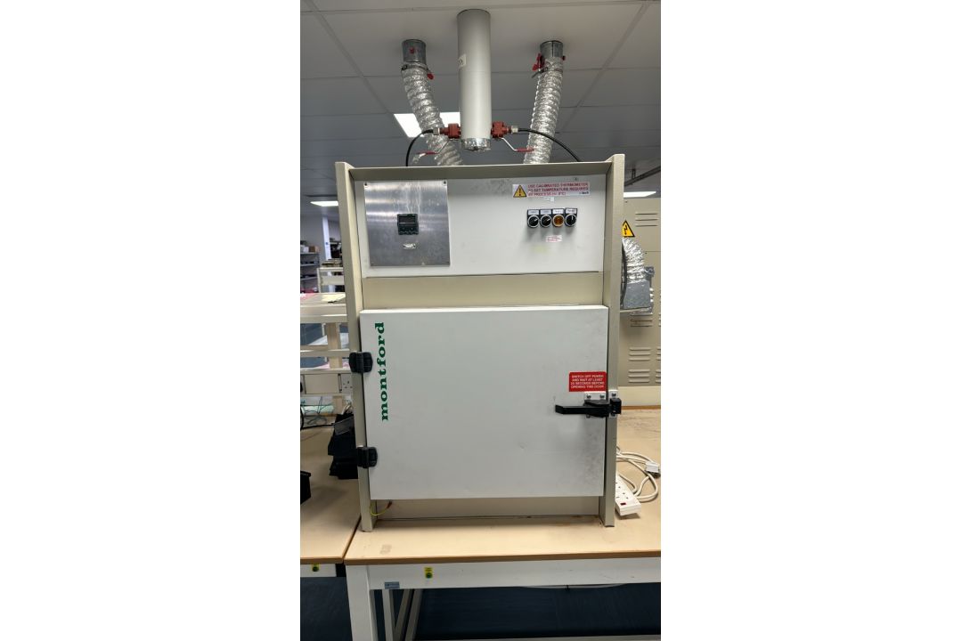 Montford Mini-Cal Bench Top Environmental Test Chamber - Image 2 of 6