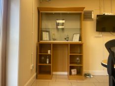 Presentation Cabinet