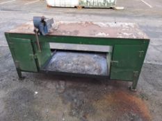 Metal Workbench With Record No23 Vice