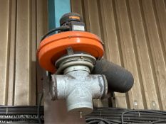 Hederman Fume Extractor With 2x Ducts