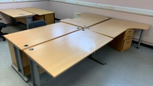 *NO RESERVE* Bank Of Four Office Tables