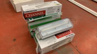 *NO RESERVE* Group Of Approximately 17 Emergency Lights