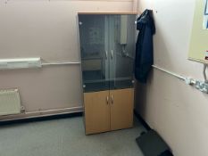 *NO RESERVE* Glass Door Display Cabinet