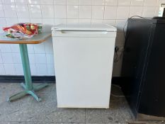 *NO RESERVE* Beko Fridge