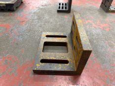 *NO RESERVE* Slotted Metal Angle Plate