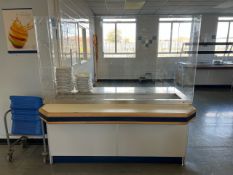 *NO RESERVE* Serving Unit