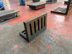 *NO RESERVE* 90 Degree Slotted Metal Angle Plate