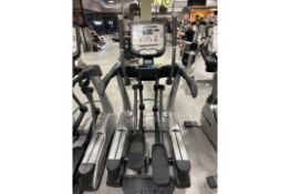 True Fitness Crosstrainer