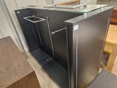 Hanging Display Unit