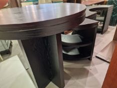Set Of 3 Circular Display