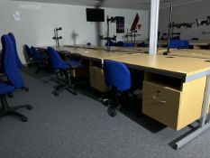 Desks x20 & Chairs x20