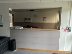 Reception Area & Contents