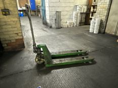 Pump Truck 2000kg - NO RESERVE