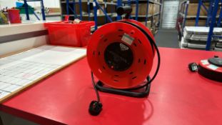 Status 50 Metre Extension Lead