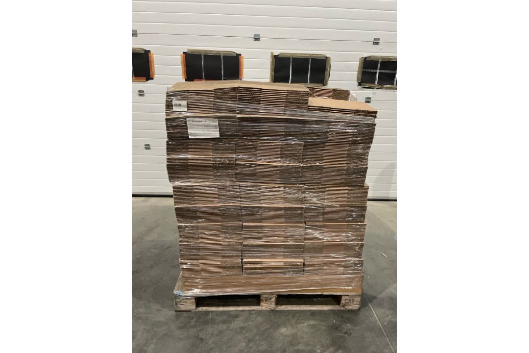 Cardboard flat pack boxes x 900 - 24.5cm x 24.5cm x 12cm - Image 2 of 3