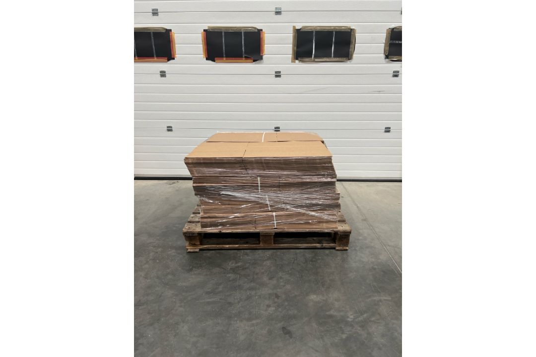 Cardboard Flat Pack boxes x 200 - 58.5cm x 38.5cm x 10cm - Image 2 of 3