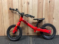 Age 2 to 3 Frog Tadpole Balance Bike
