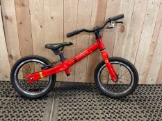 Age 2 to 3 Frog Tadpole Balance Bike