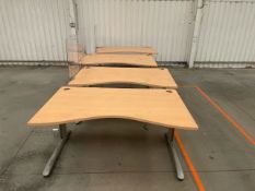 Bank Of 4 Wave Desks