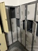 Set of 5 Locker Towers Comprising 20 Lockers