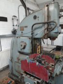 ***RESERVE MET***Universal Vertical Knee Type Milling Machine FYA 32M - (made in Poland)