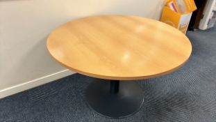 ref 298 - Circular Pine Effect Table